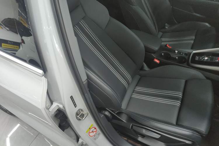 Used Audi A3 2024 A3L Limousine 35 TFSI Fashion Sport Model Right Front Seat