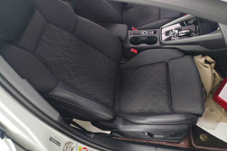 Used Audi A3 2024 A3L Limousine 35 TFSI Luxury Sport Edition Right Front Seat