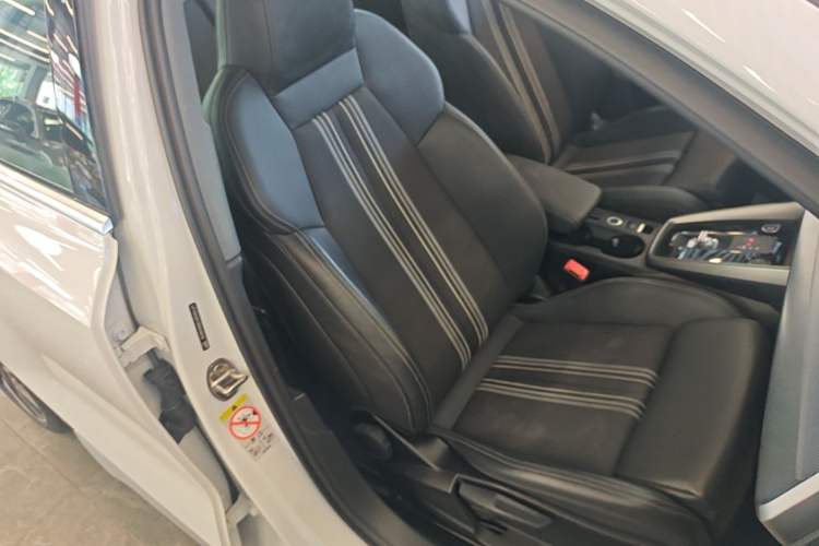 Used Audi A3 2024 A3L Limousine 35 TFSI Fashion Sport Model Right Front Seat