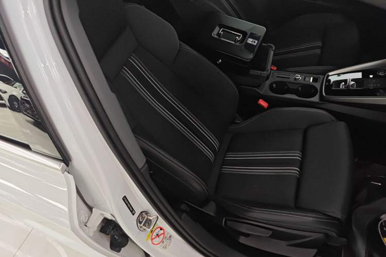 Used Audi A3 2024 A3L Limousine 35 TFSI Fashion Sport Model Right Front Seat
