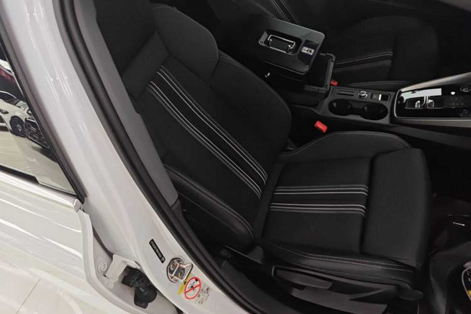 Used Audi A3 2024 A3L Limousine 35 TFSI Fashion Sport Model Right Front Seat