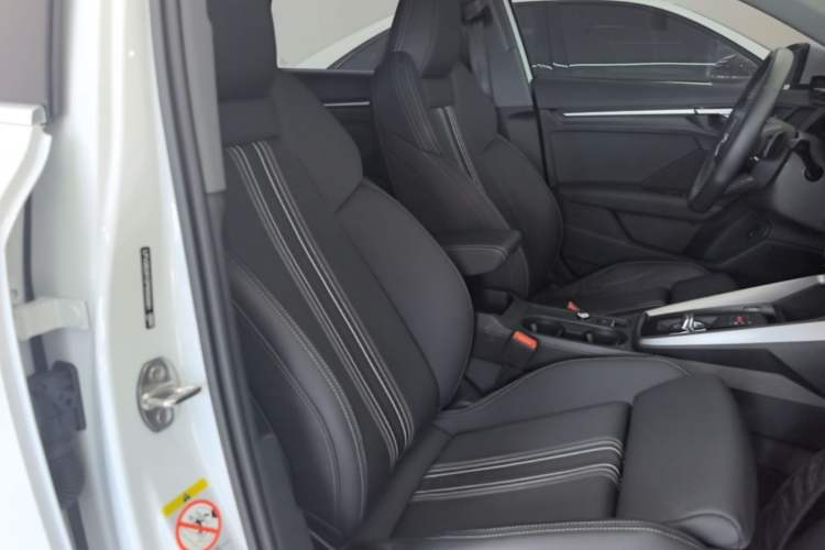 Used Audi A3 2024 Sportback 35 TFSI Fashionable Sports Model Right Front Seat
