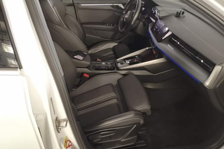 Used Audi A3 2024 A3L Limousine 35 TFSI Fashion Sport Model Right Front Seat