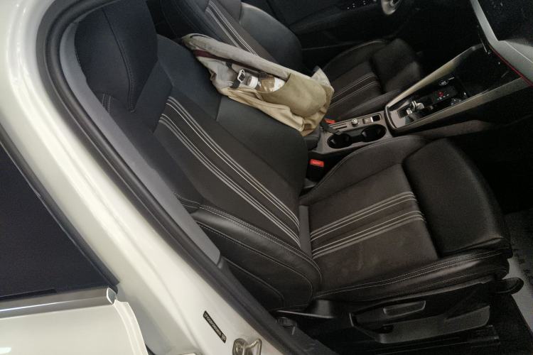 Used Audi A3 2024 A3L Limousine 35 TFSI Fashion Sport Model Right Front Seat