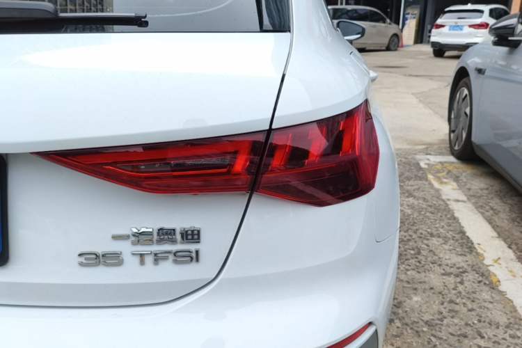 Used Audi A3 2024 Sportback 35 TFSI Advanced Sport Edition Right Rear Taillight