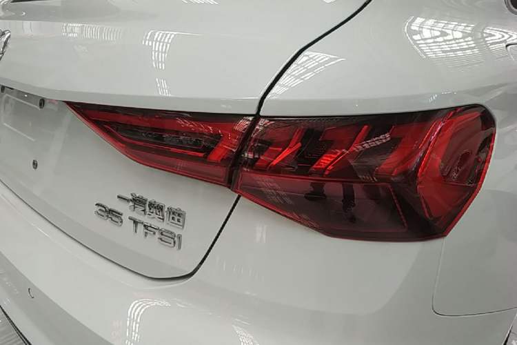 Used Audi A3 2024 Sportback 35 TFSI Fashionable Sports Model Right Rear Taillight