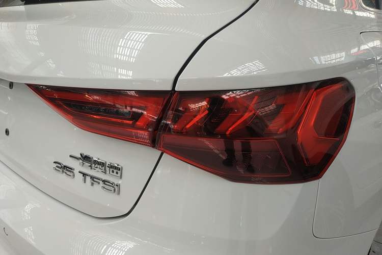 Used Audi A3 2024 Sportback 35 TFSI Fashionable Sports Model Right Rear Taillight