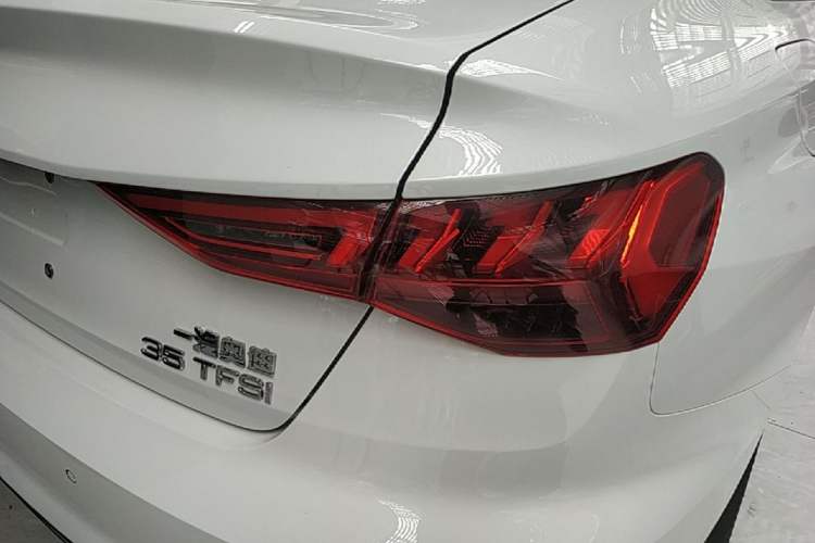 Used Audi A3 2024 A3L Limousine 35 TFSI Fashion Sport Model Right Rear Taillight