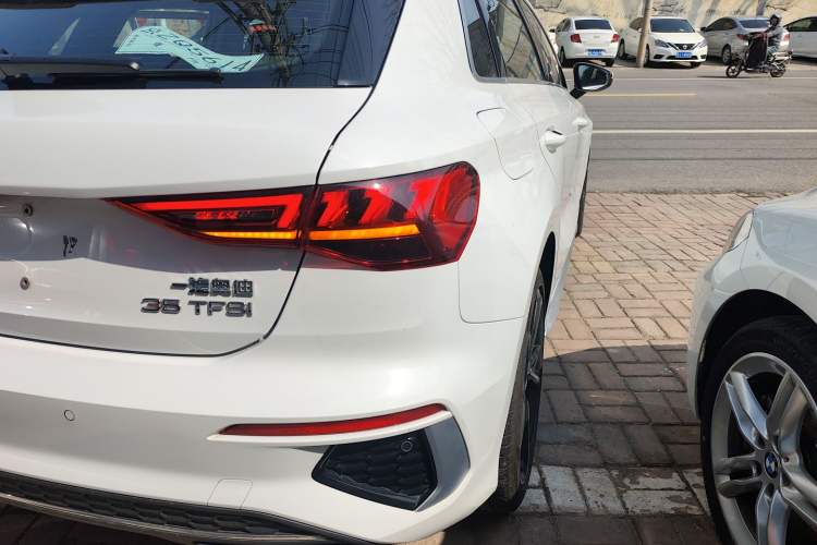 Used Audi A3 2024 Sportback 35 TFSI Fashionable Sports Model Right Rear Taillight