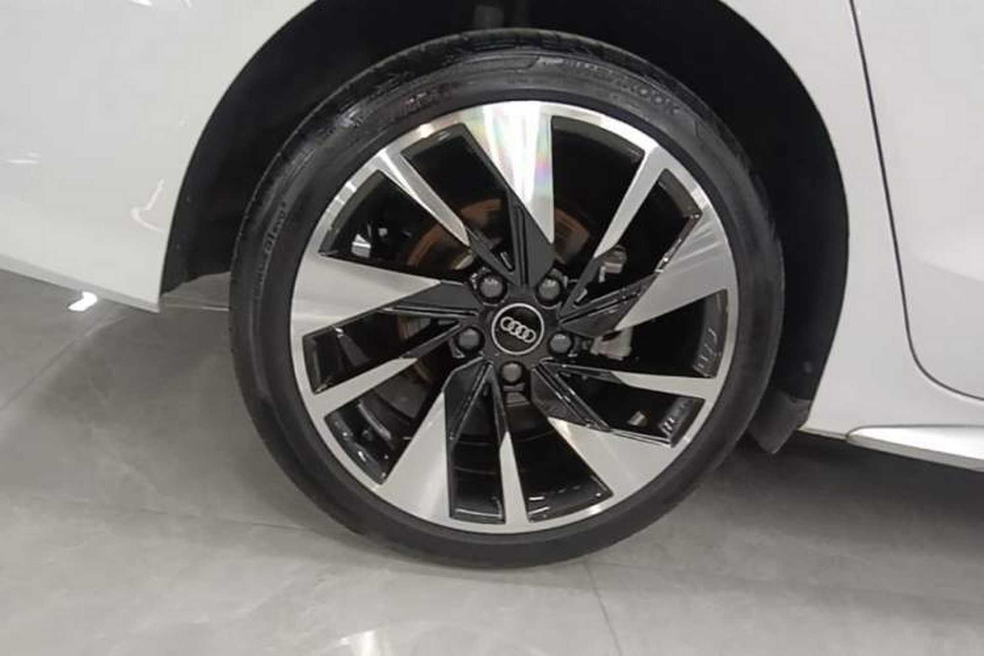 Used Audi A3 2024 A3L Limousine 35 TFSI Fashion Sport Model Right Rear Wheel Hub