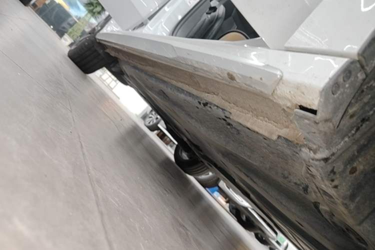 Used Audi A3 2024 Sportback 35 TFSI Fashionable Sports Model Right Side Sill