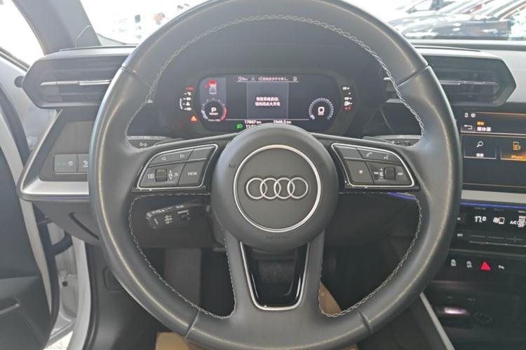 Used Audi A3 2024 A3L Limousine 35 TFSI Fashion Sport Model Steering Wheel