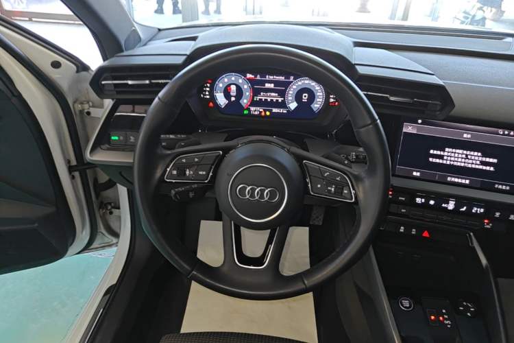Used Audi A3 2024 A3L Limousine 35 TFSI Progressive Sport Edition Steering Wheel