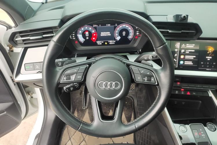 Used Audi A3 2024 A3L Limousine 35 TFSI Fashion Sport Model Steering Wheel