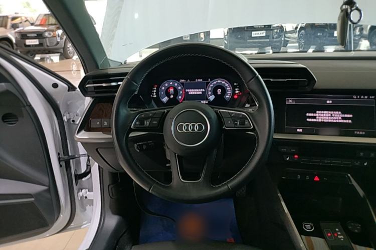 Used Audi A3 2024 Sportback 35 TFSI Fashionable Sports Model Steering Wheel