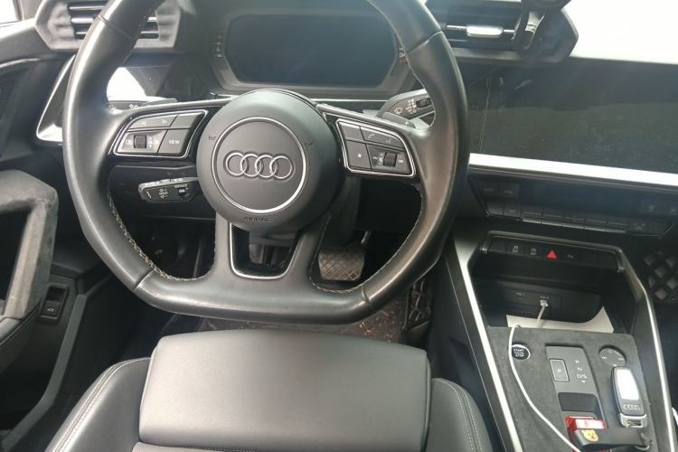 Used Audi A3 2024 A3L Limousine 35 TFSI Fashion Sport Model Steering Wheel