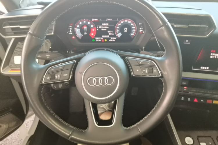 Used Audi A3 2024 Sportback 35 TFSI Fashionable Sports Model Steering Wheel