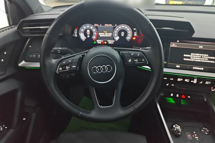 Used Audi A3 2024 A3L Limousine 35 TFSI Fashion Sport Model Steering Wheel