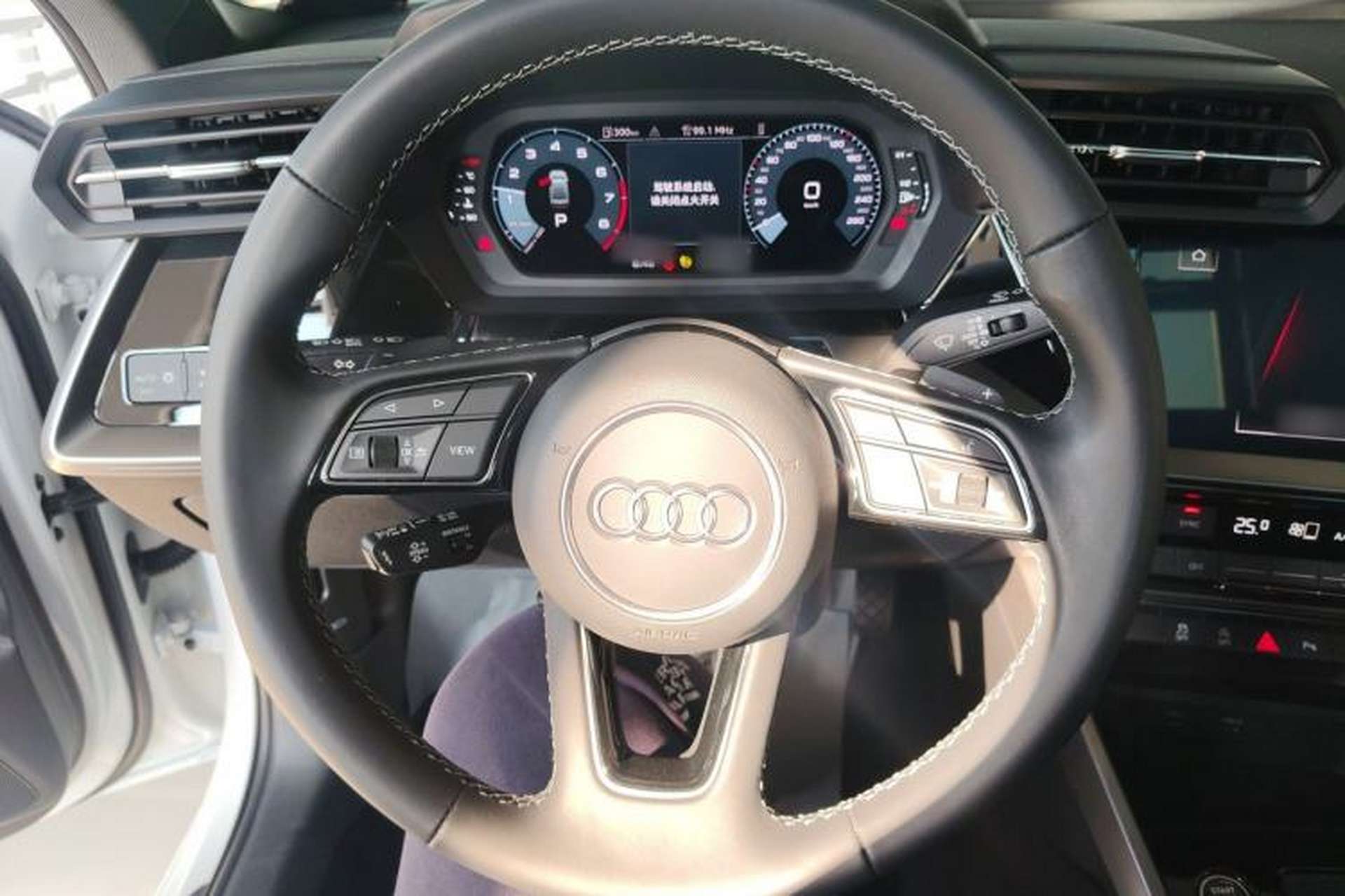 Used Audi A3 2024 A3L Limousine 35 TFSI Fashion Sport Model Steering Wheel