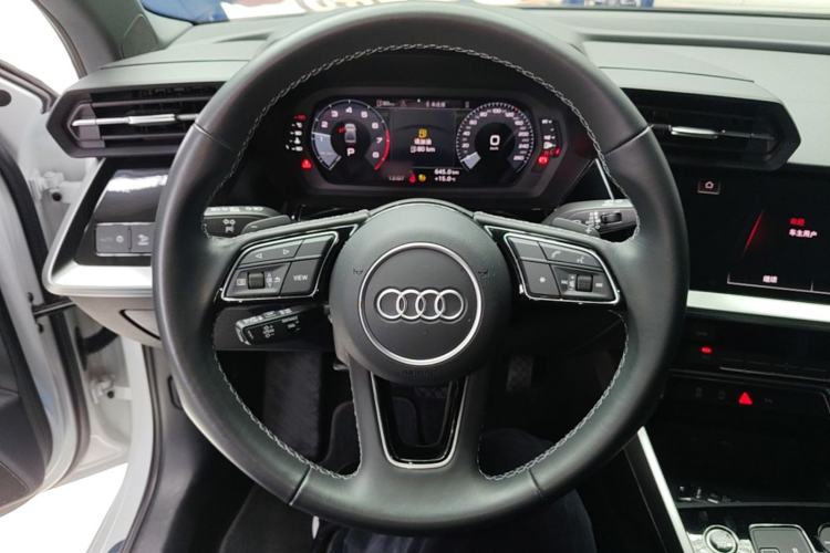 Used Audi A3 2024 A3L Limousine 35 TFSI Fashion Sport Model Steering Wheel