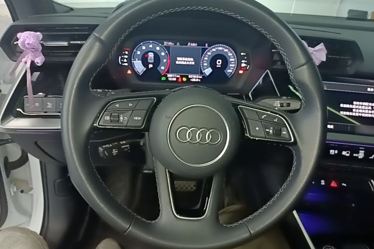 Used Audi A3 2024 A3L Limousine 35 TFSI Fashion Sport Model Steering Wheel