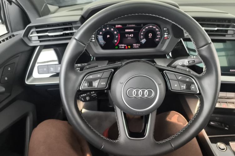 Used Audi A3 2024 Sportback 35 TFSI Fashionable Sports Model Steering Wheel