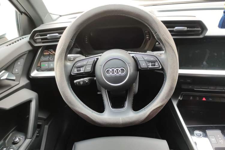 Used Audi A3 2024 Sportback 35 TFSI Fashionable Sports Model Steering Wheel