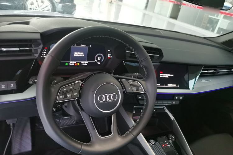 Used Audi A3 2024 Sportback 35 TFSI Fashionable Sports Model Steering Wheel