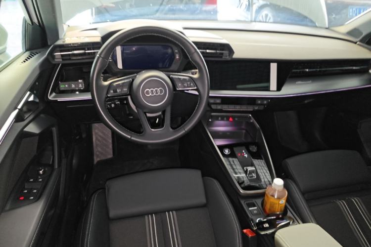 Used Audi A3 2024 A3L Limousine 35 TFSI Fashion Sport Model Steering Wheel