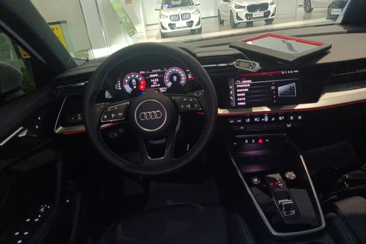 Used Audi A3 2024 A3L Limousine 35 TFSI Fashion Sport Model Steering Wheel