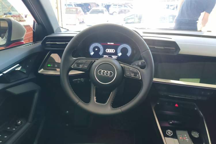 Used Audi A3 2024 Sportback 35 TFSI Fashionable Sports Model Steering Wheel