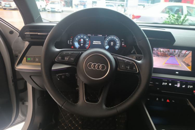 Used Audi A3 2024 A3L Limousine 35 TFSI Fashion Sport Model Steering Wheel