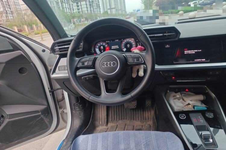 Used Audi A3 2024 Sportback 35 TFSI Fashionable Sports Model Steering Wheel
