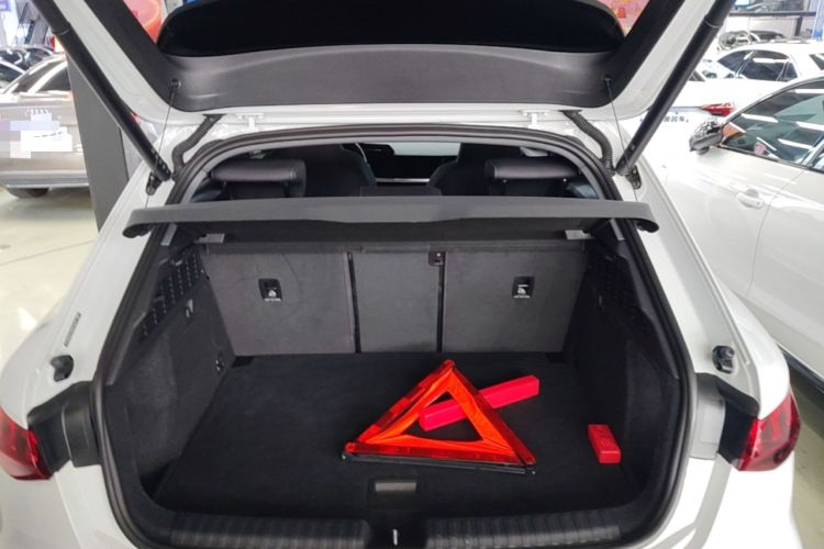 Used Audi A3 2024 Sportback 35 TFSI Fashionable Sports Model Trunk
