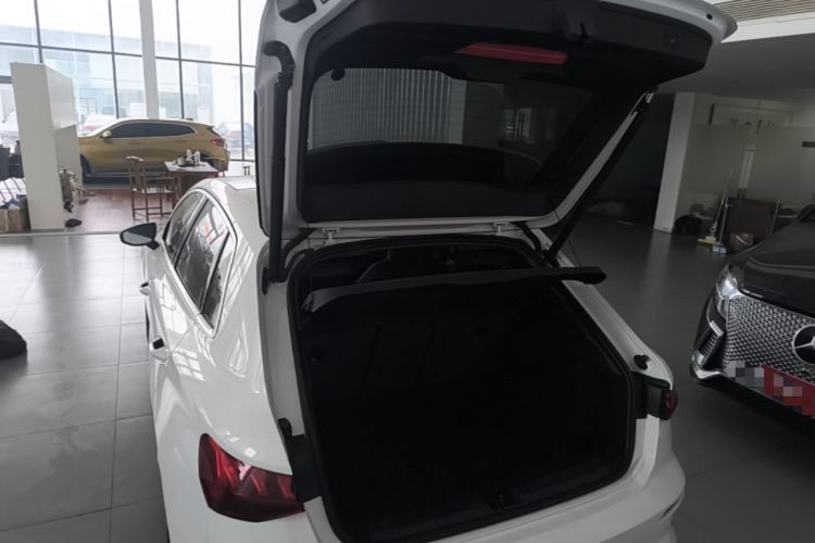 Used Audi A3 2024 Sportback 35 TFSI Fashionable Sports Model Trunk