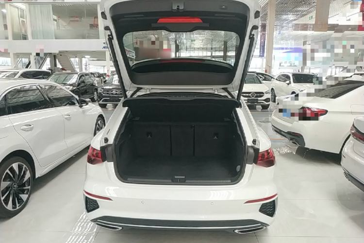 Used Audi A3 2024 Sportback 35 TFSI Fashionable Sports Model Trunk