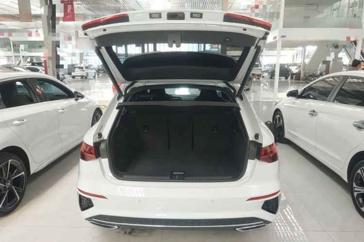 Used Audi A3 2024 Sportback 35 TFSI Fashionable Sports Model Trunk