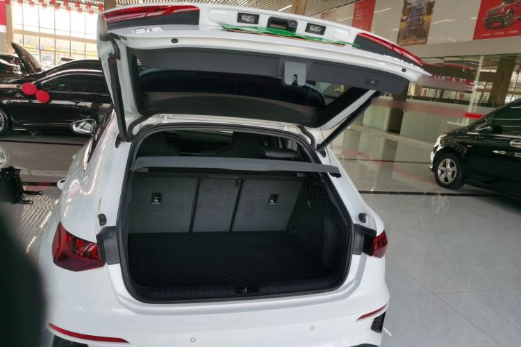 Used Audi A3 2024 Sportback 35 TFSI Fashionable Sports Model Trunk