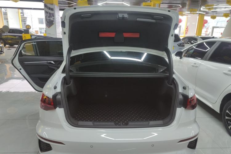 Used Audi A3 2024 A3L Limousine 35 TFSI Fashion Sport Model Trunk