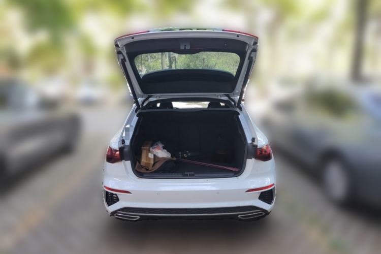 Used Audi A3 2024 Sportback 35 TFSI Fashionable Sports Model Trunk