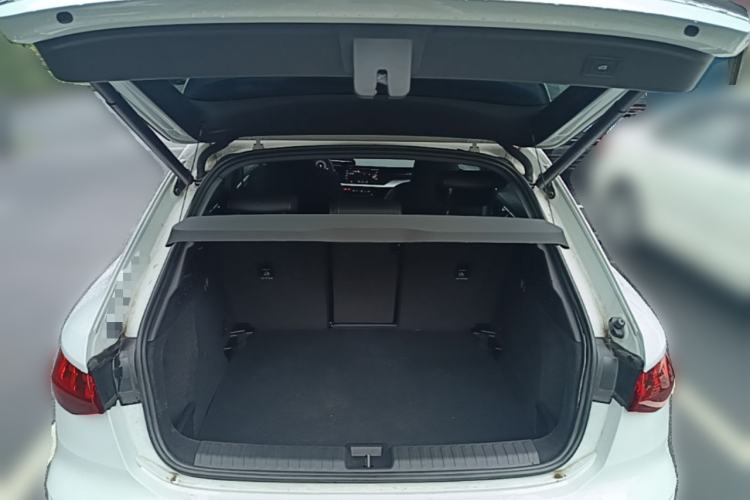 Used Audi A3 2024 Sportback 35 TFSI Fashionable Sports Model Trunk
