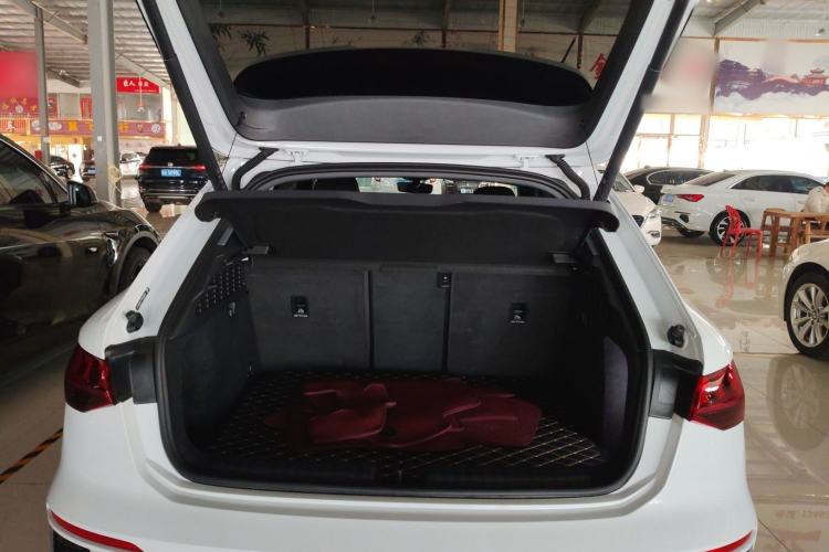 Used Audi A3 2024 Sportback 35 TFSI Fashionable Sports Model Trunk