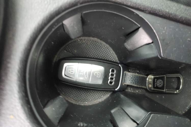 Used Audi A3 2024 A3L Limousine 35 TFSI Fashion Sport Model Vehicle Key