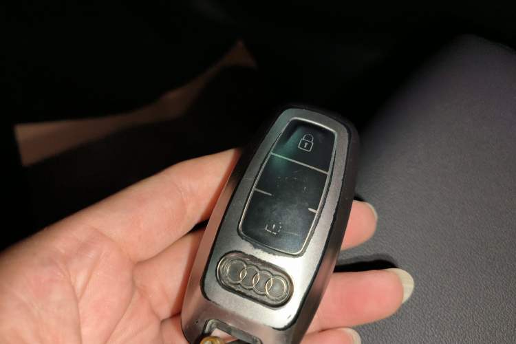 Used Audi A3 2024 A3L Limousine 35 TFSI Fashion Sport Model Vehicle Key