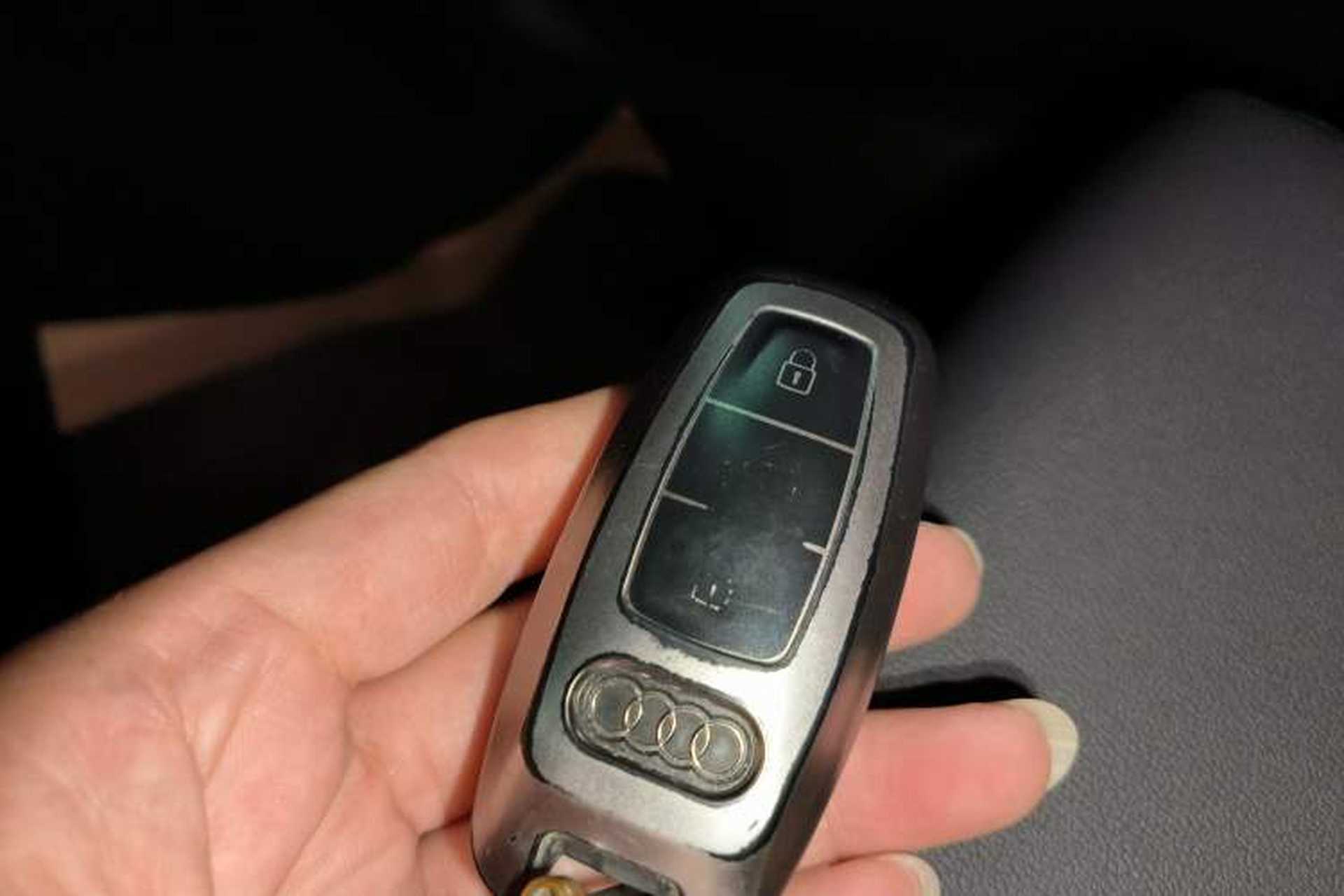 Used Audi A3 2024 A3L Limousine 35 TFSI Fashion Sport Model Vehicle Key