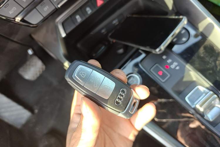 Used Audi A3 2024 A3L Limousine 35 TFSI Fashion Sport Model Vehicle Key