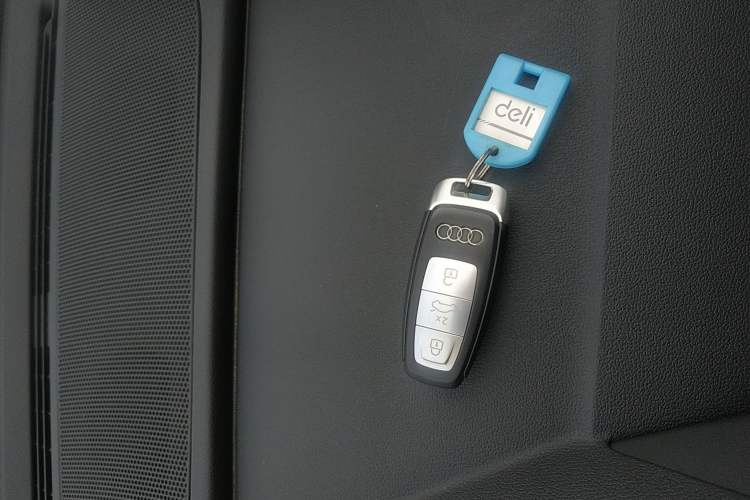 Used Audi A3 2024 A3L Limousine 35 TFSI Luxury Sport Edition Vehicle Key