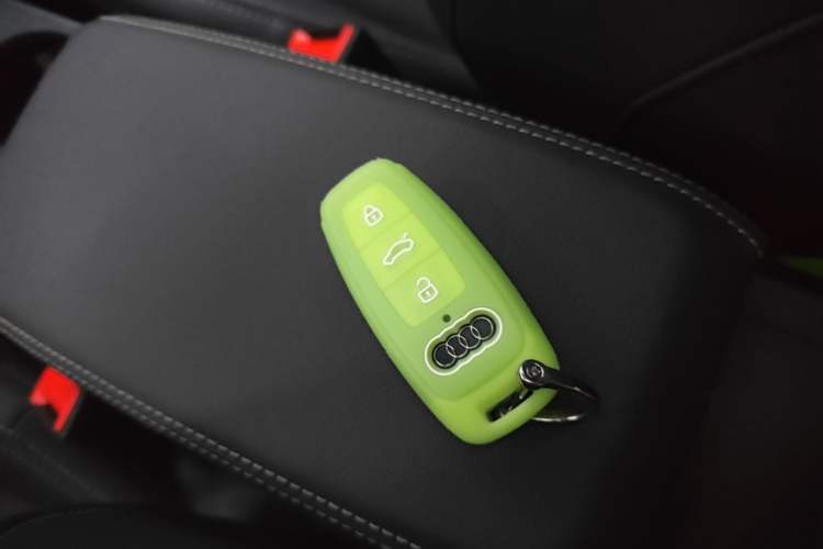 Used Audi A3 2024 A3L Limousine 35 TFSI Fashion Sport Model Vehicle Key
