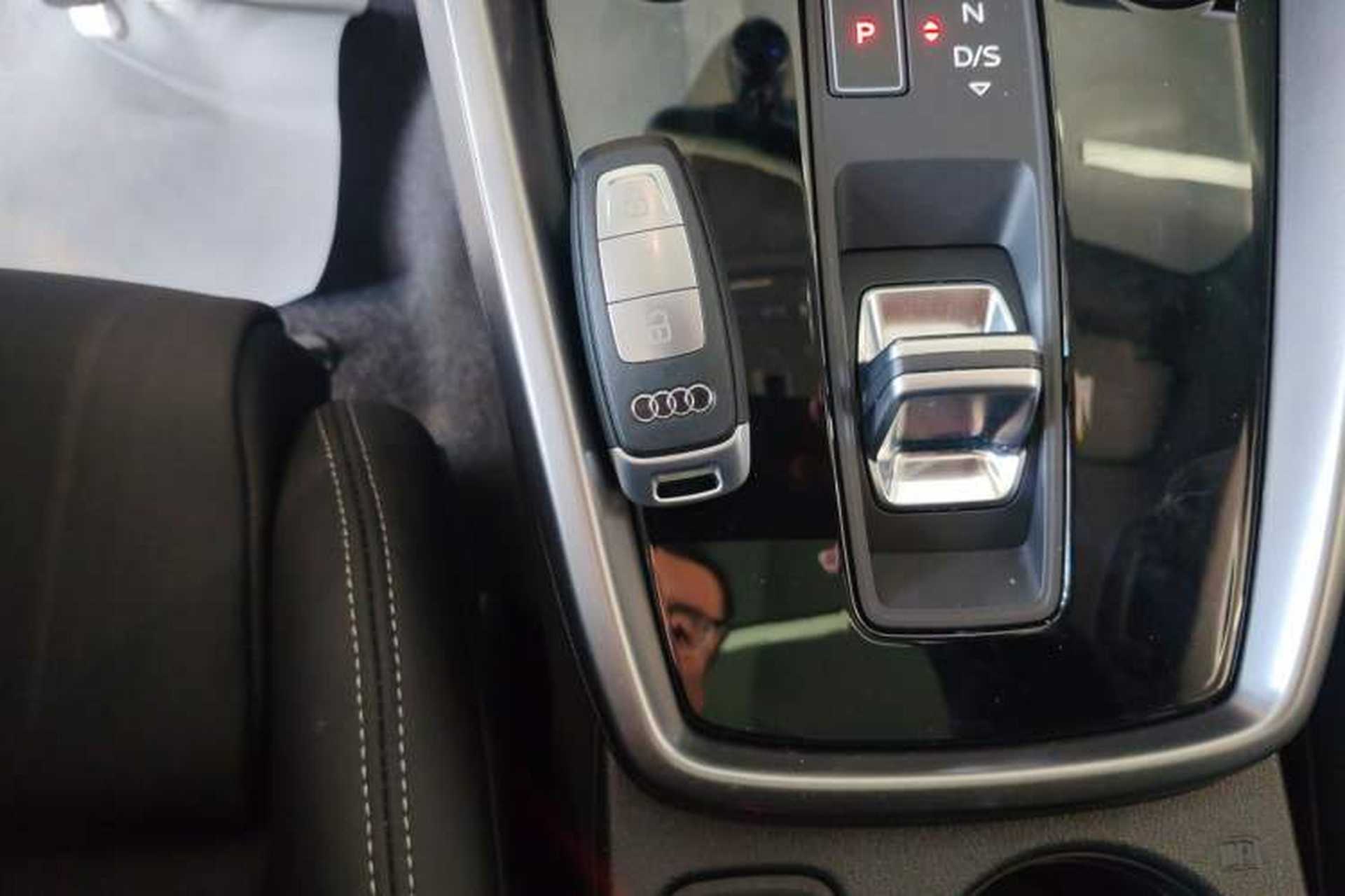 Used Audi A3 2024 A3L Limousine 35 TFSI Fashion Sport Model Vehicle Key