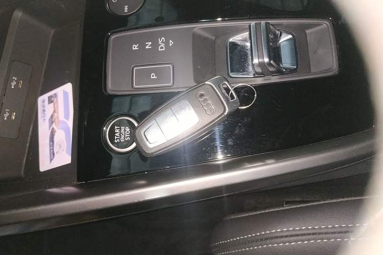 Used Audi A3 2024 A3L Limousine 35 TFSI Fashion Sport Model Vehicle Key